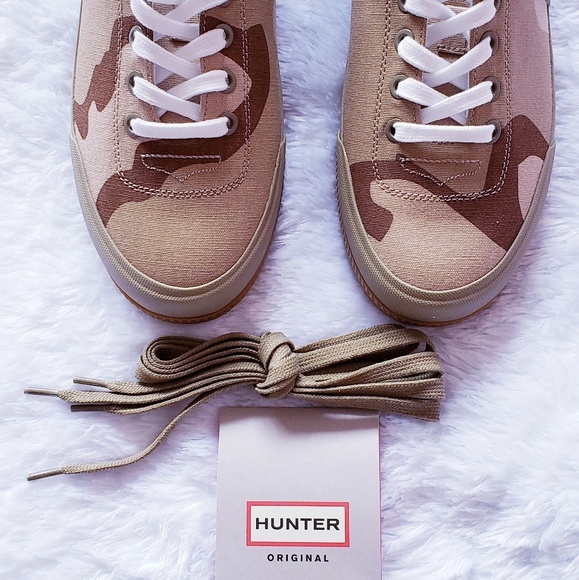 Hunter Shoes - New. Womens Hunter Original Lo Desert Camo